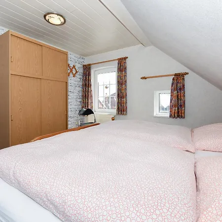 Ferienwohungen Oll School Apartment *